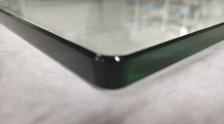 玻璃盖板的材料怎么选？